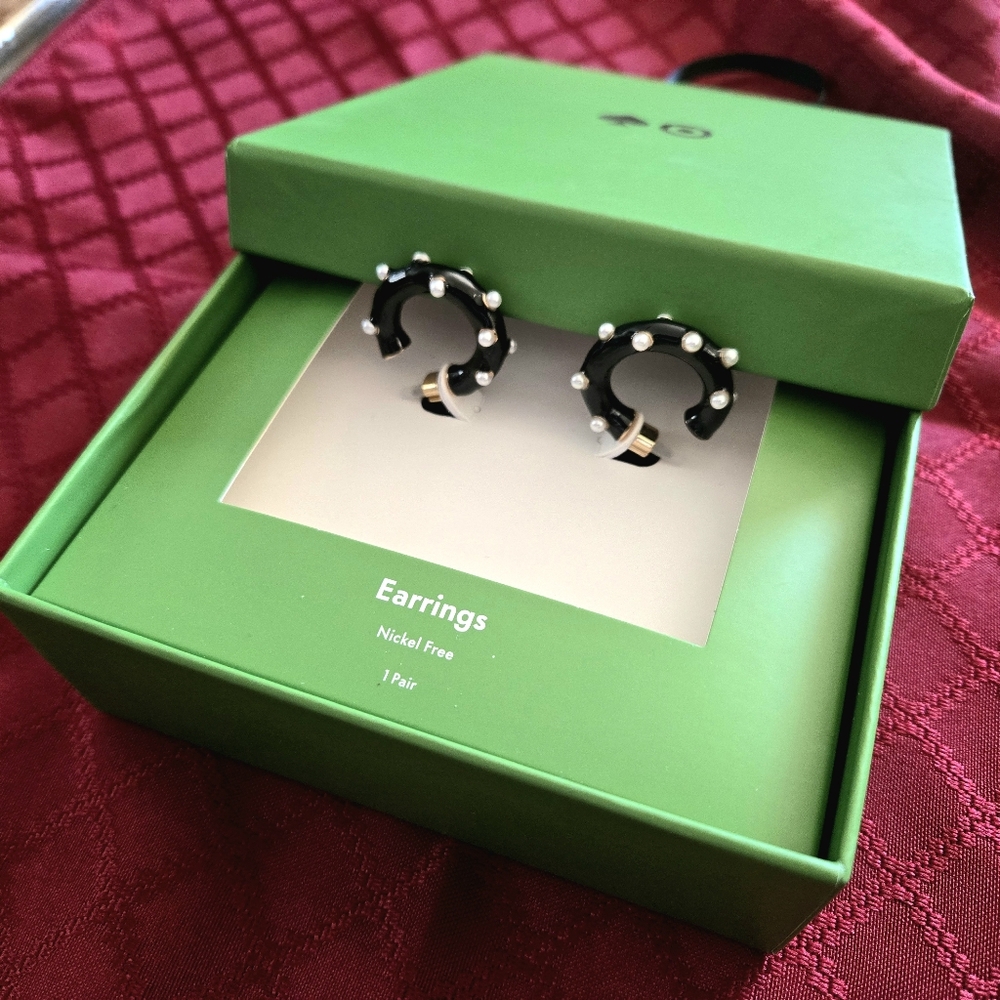 🖤 NIB Kate Spade / Black & White Pearl Polka Dot Hoop Earrings - Picture 2 of 5